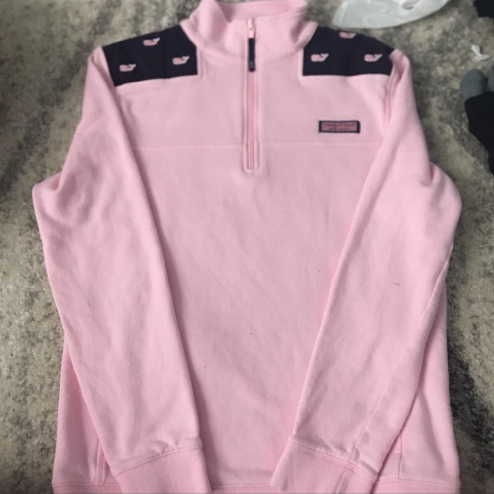 Vineyard vine pullover